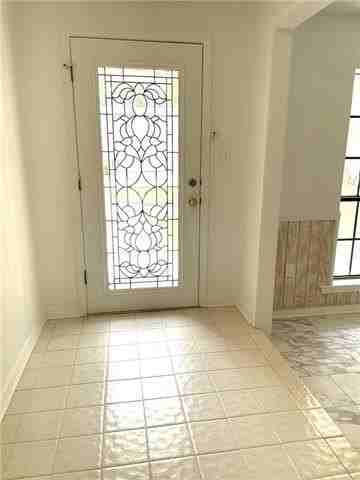 105 Wildwood Dr #105 - Photo 3 of 21