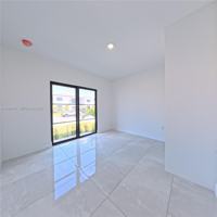 featured image of 1374 Nw 1st St