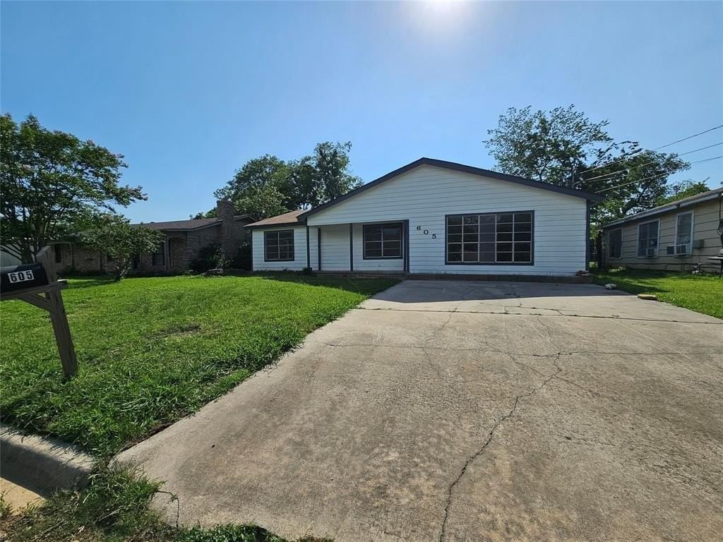 605 White St - Photo 2 of 23