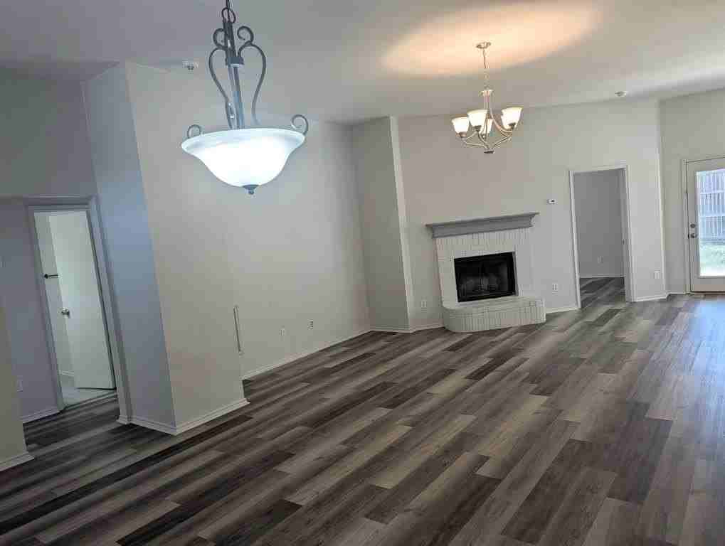 8541 Western Meadows Dr - Photo 7 of 27