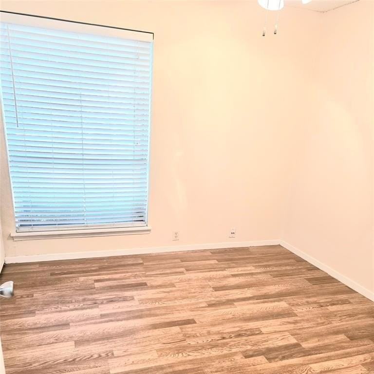 11805 Leisure Dr - Photo 7 of 14