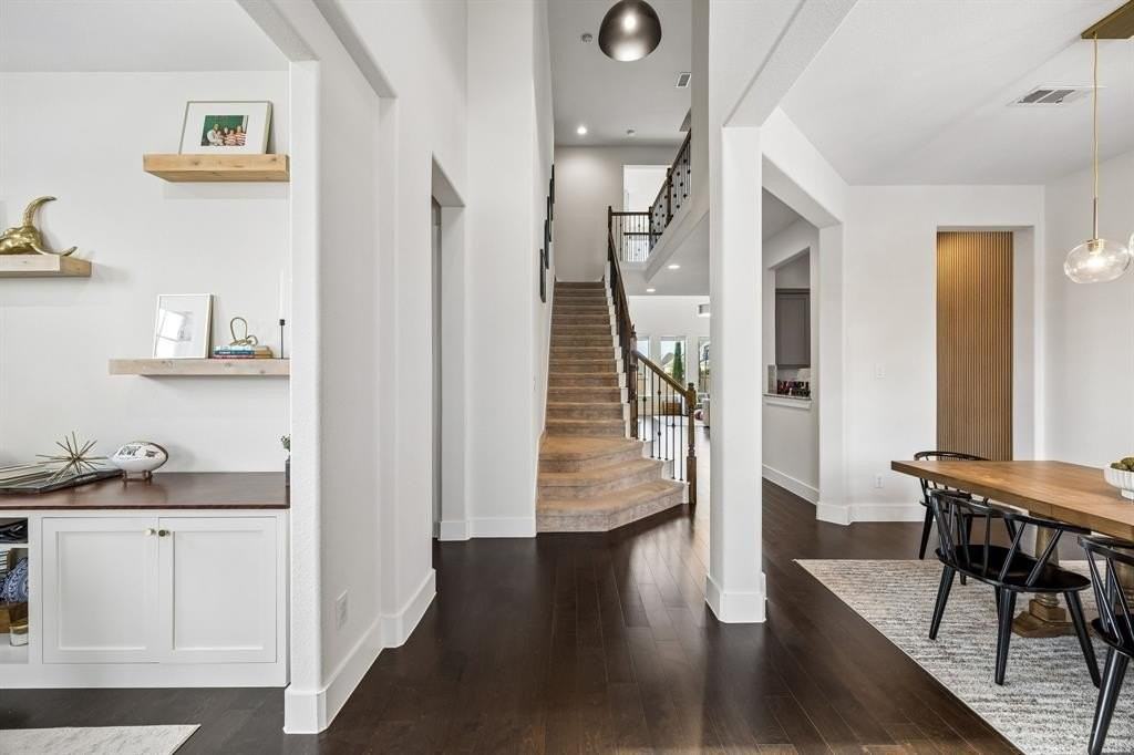 7704 Krause Springs Dr - Photo 5 of 39