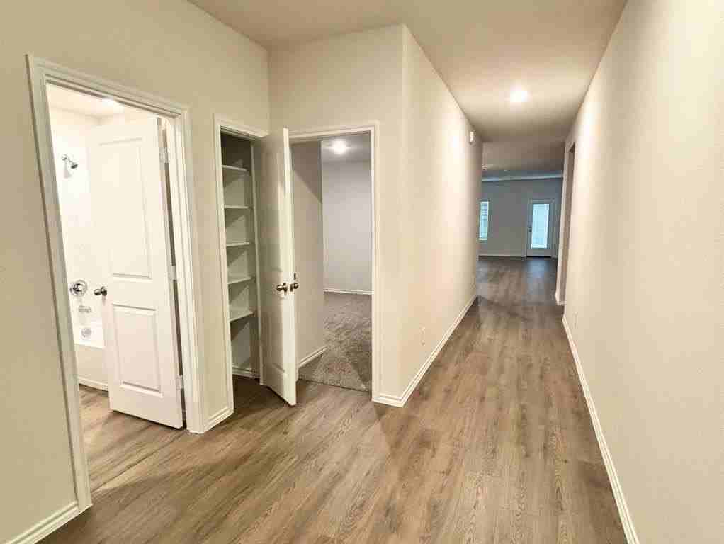 3424 Rendezvous Way - Photo 3 of 12