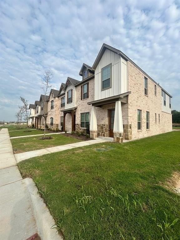 4001 Avion Dr - Photo 3 of 25