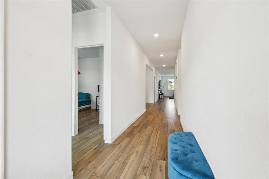 3512 Chasemoor Dr - Photo 5 of 25