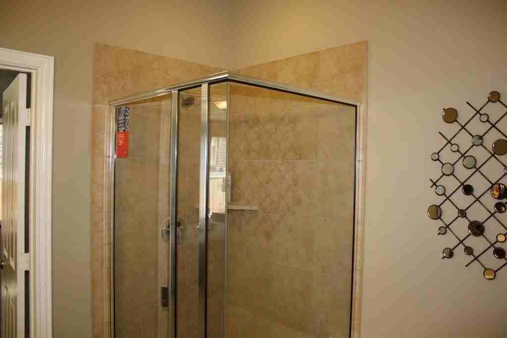 2777 Cresent Lake Dr - Photo 7 of 18