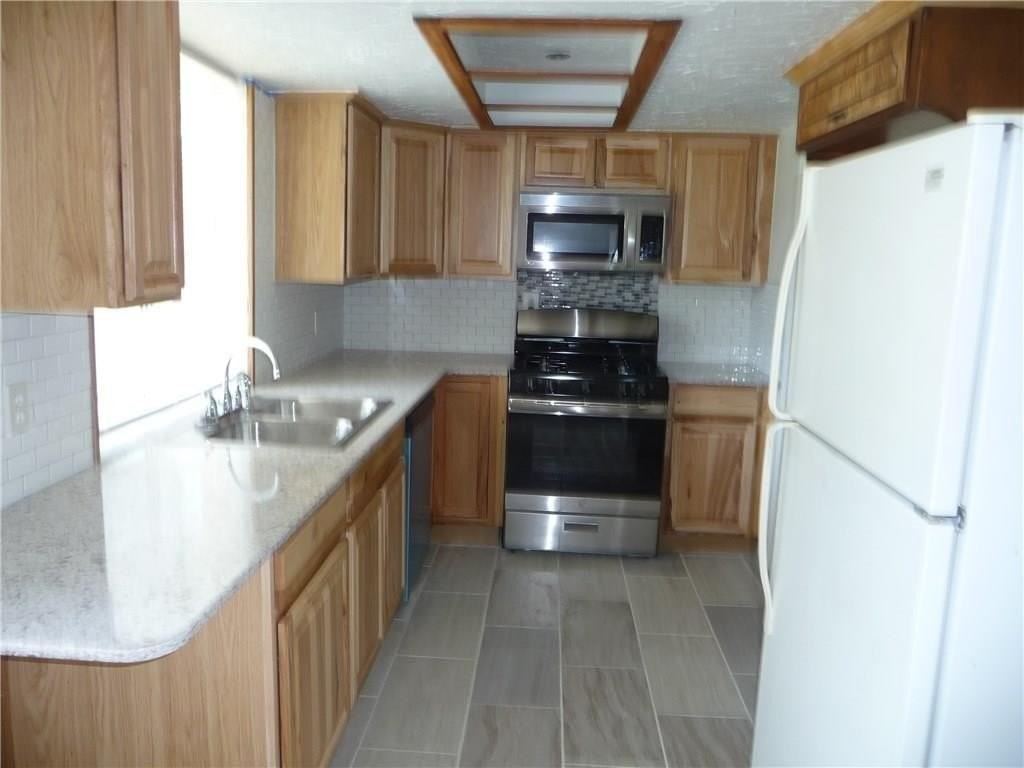 4917 S Karen St - Photo 3 of 6