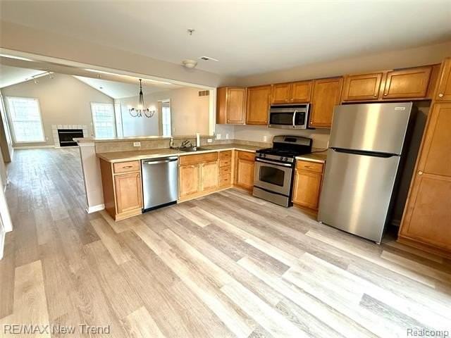 28439 Carlton Way Dr - Photo 2 of 15