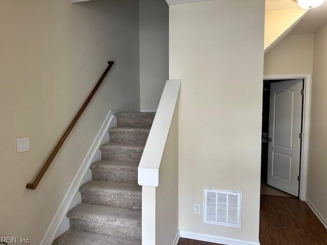 4849 Travertine Ave - Photo 4 of 50