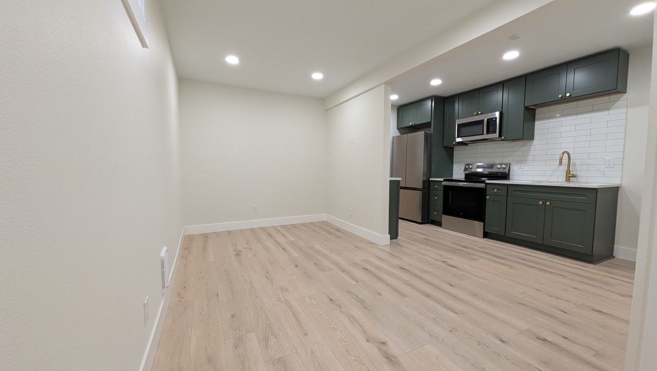 4310 Grant St #1 - Photo 7 of 13