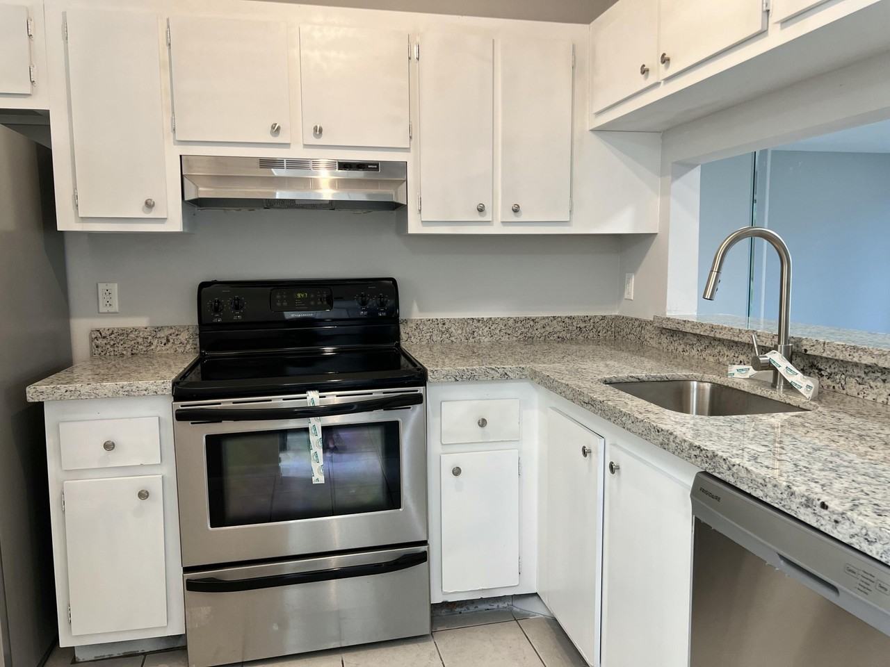 7149 Golf Colony Ct Apt 204 - Photo 4 of 28