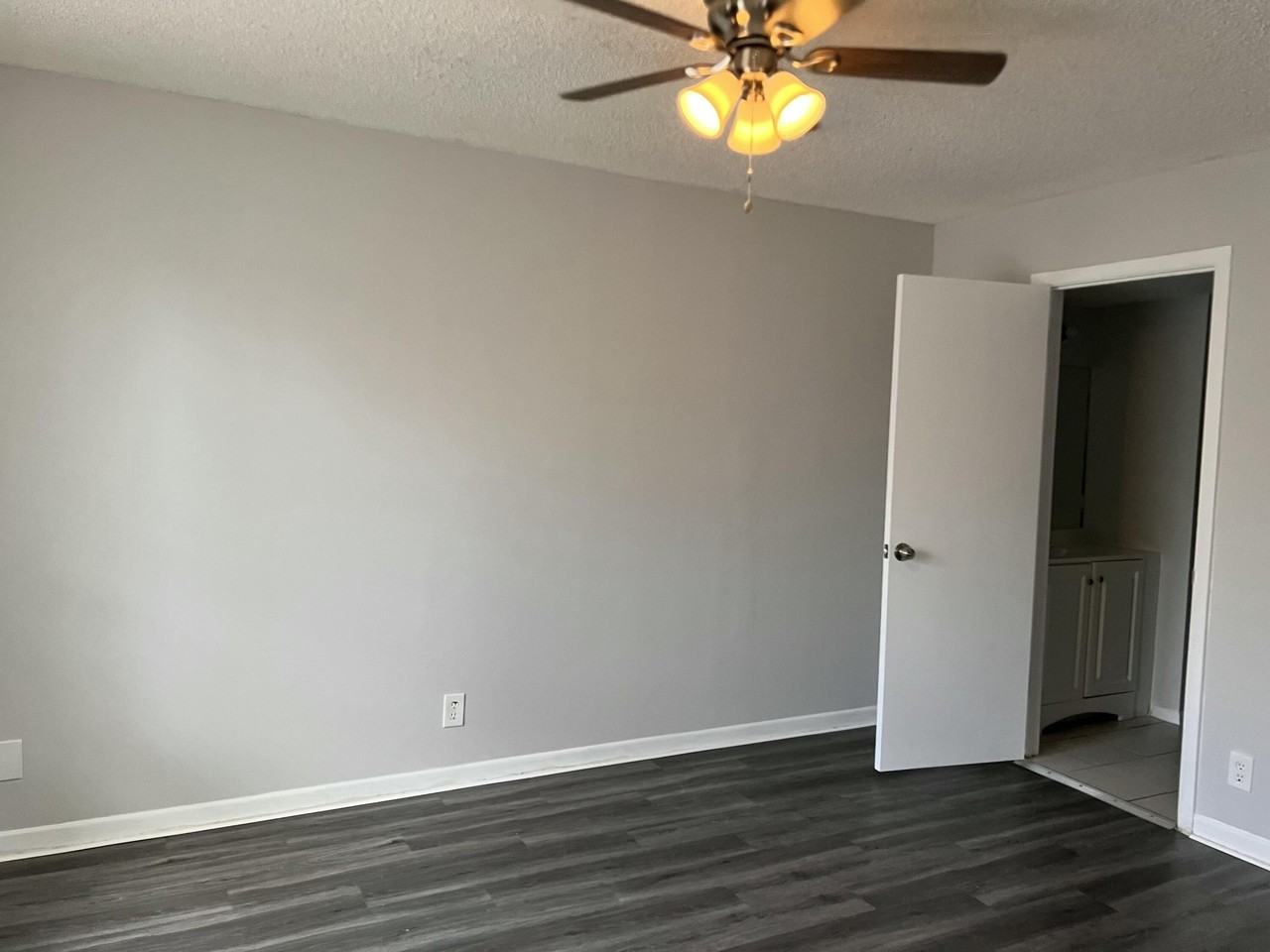 7149 Golf Colony Ct Apt 204 - Photo 7 of 28