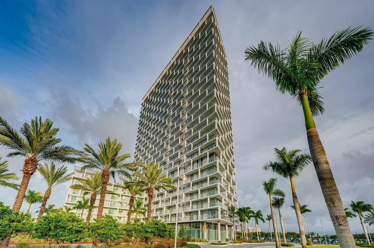 2000 Metropica Way #2107