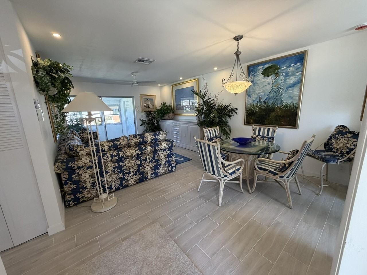 2747 Dudley Dr E Apt D - Photo 3 of 50