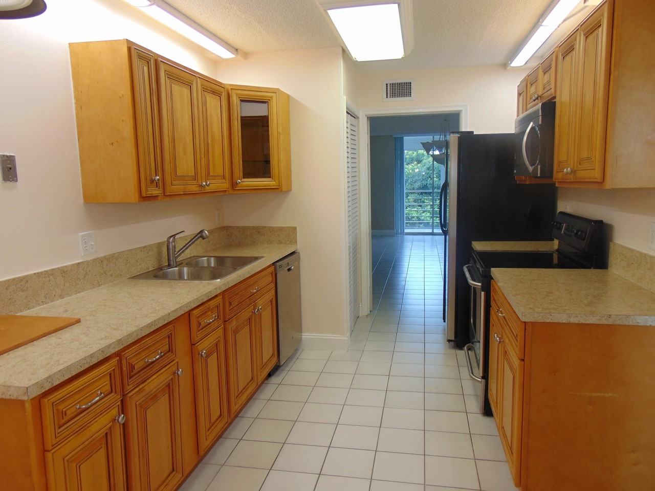 3286 Arcara Way #413 - Photo 2 of 13