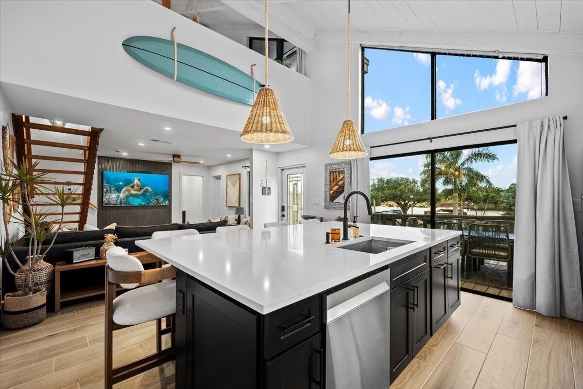 1605 S Us Highway 1 #1F