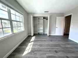 featured image of 413 N Cypress Dr Apt 4 #Apt 4