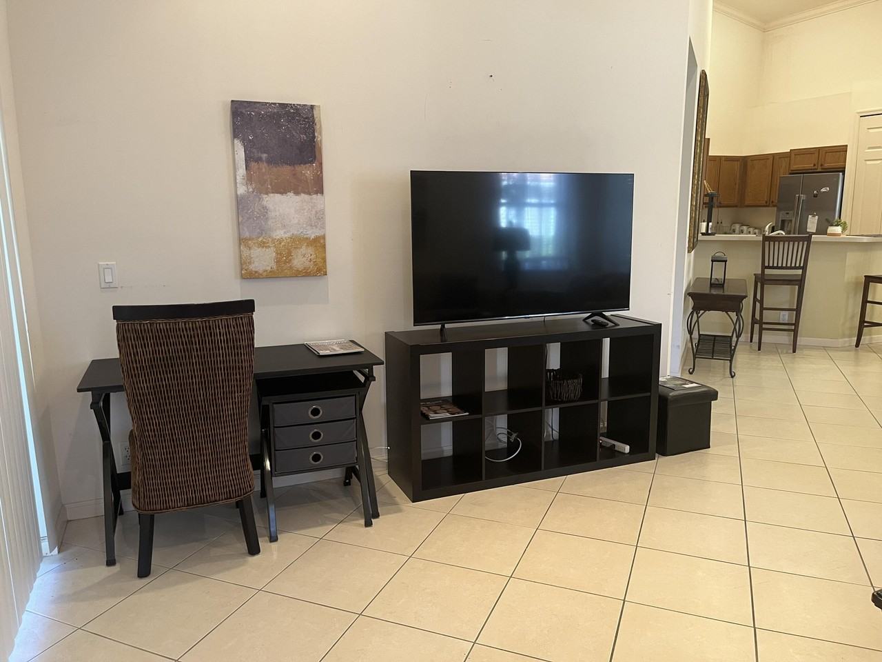 9201 Wentworth Ln - Photo 7 of 28