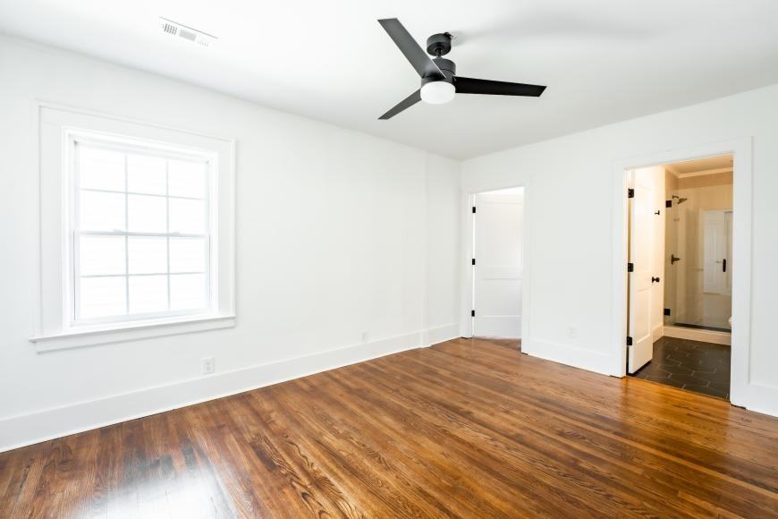 2692 Knox St Ne - Photo 7 of 10