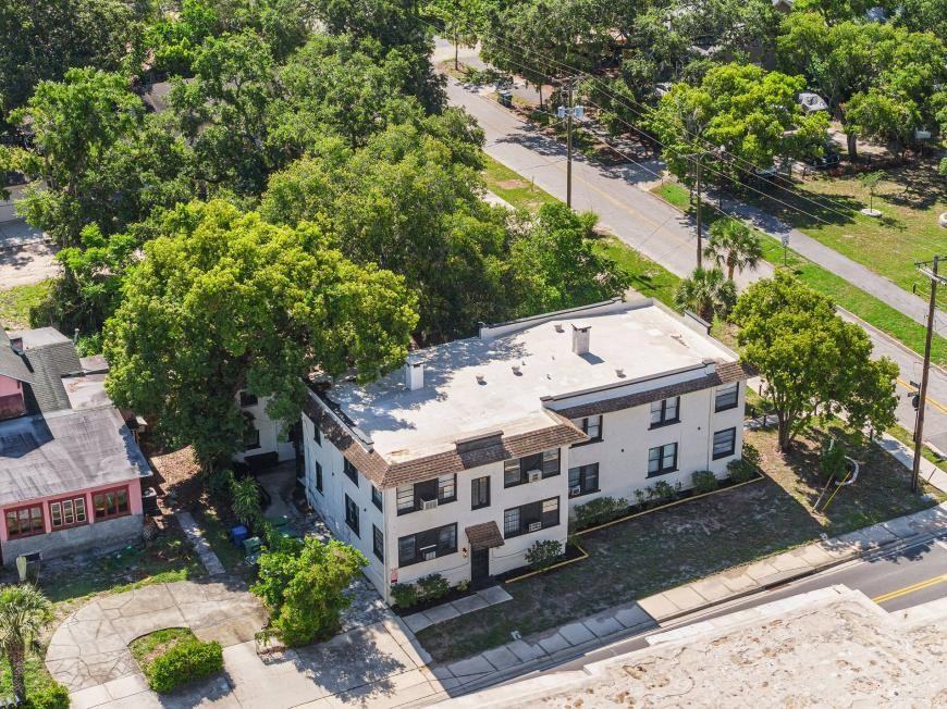 669 Avenue B Nw - Photo 3 of 3