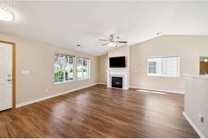 7803 Ne 21st St - Photo 3 of 10