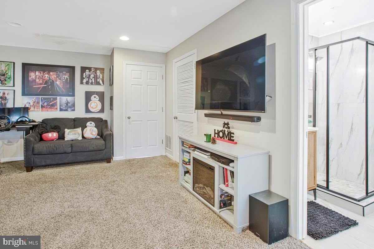 2417 Jostaberry Way - Photo 4 of 27