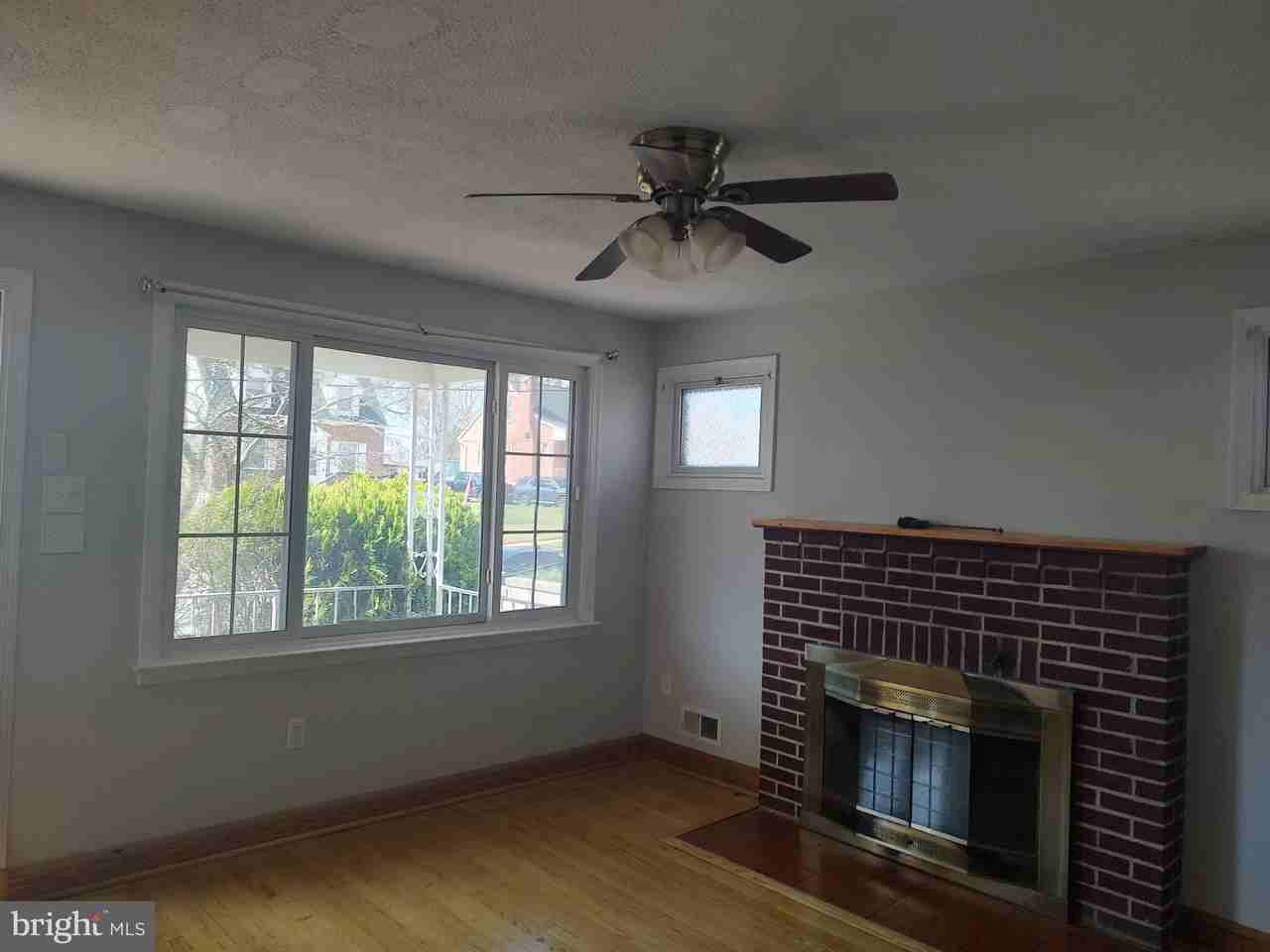 2908 5th Ave - Photo 3 of 8