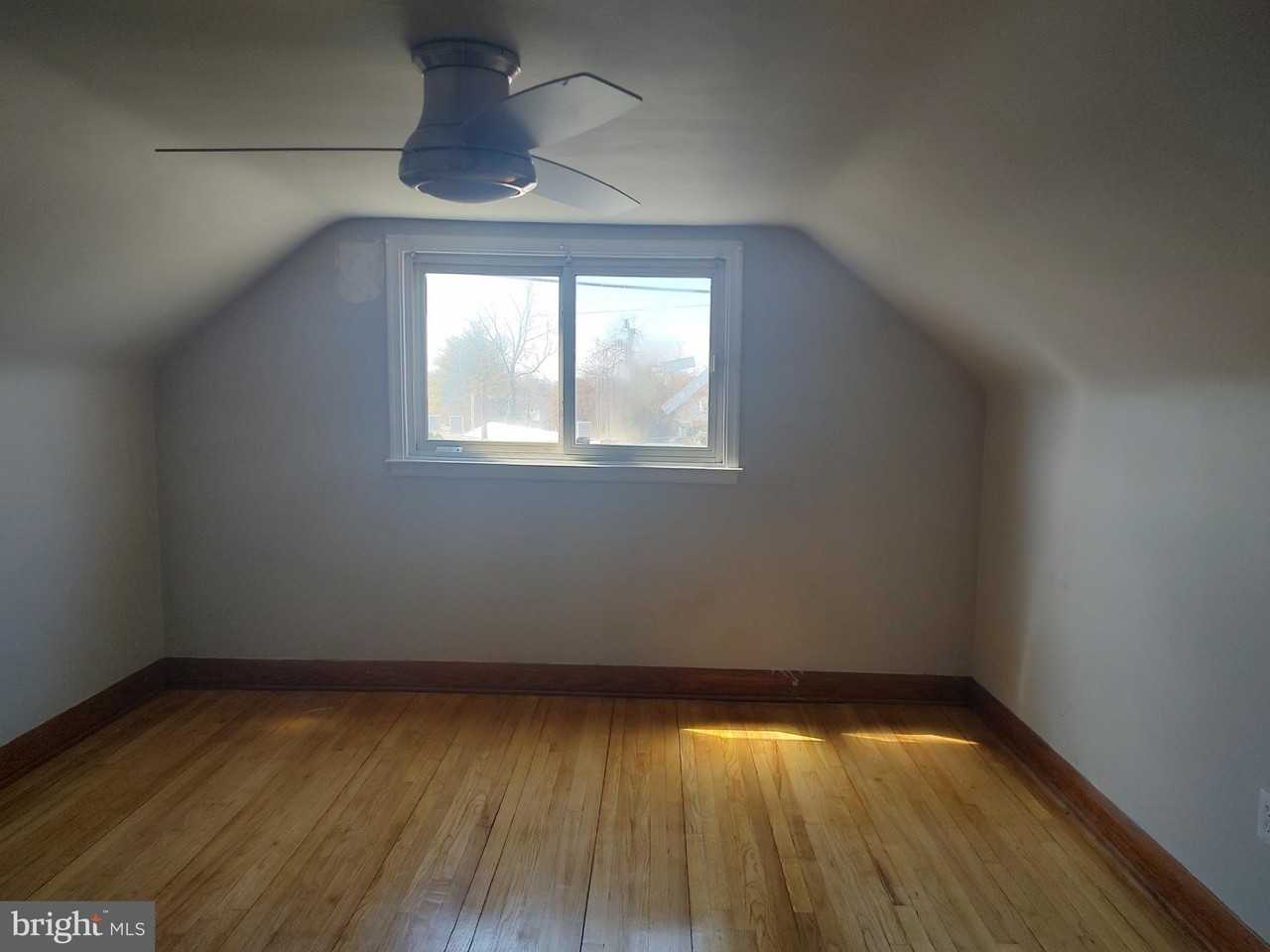 2908 5th Ave - Photo 6 of 8