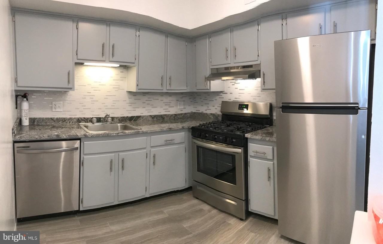 6113 HILLTOP Drive unit: Parkview - Photo 3 of 16