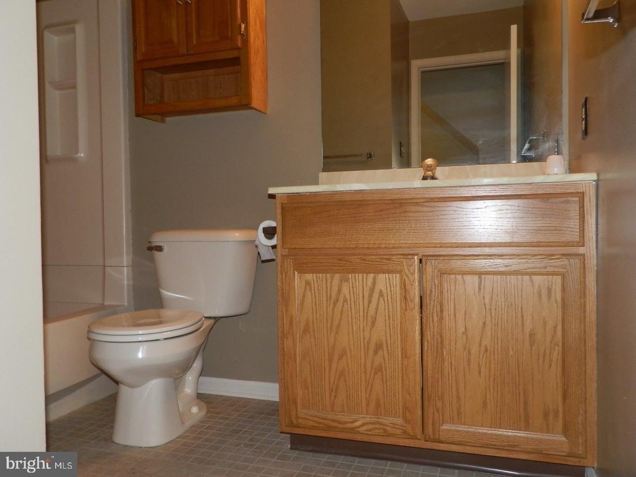 36 Andrews Ct - Photo 7 of 11