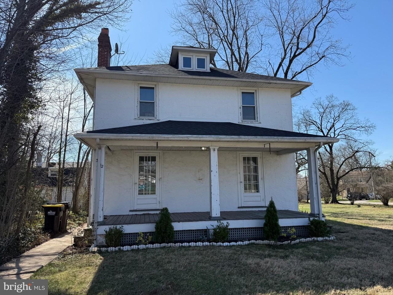 3202 Swede Rd - Photo 2 of 13