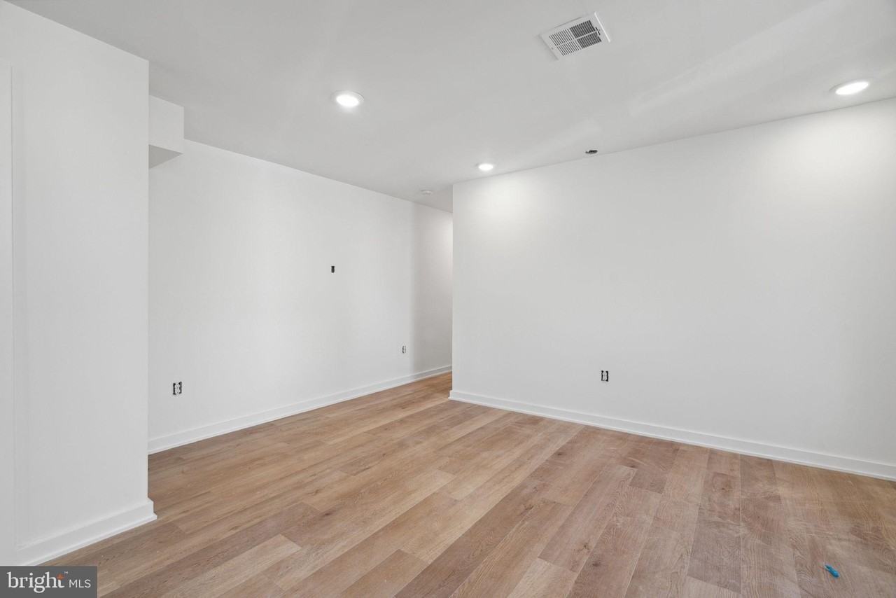 1873 Frankford Ave #2F - Photo 7 of 20