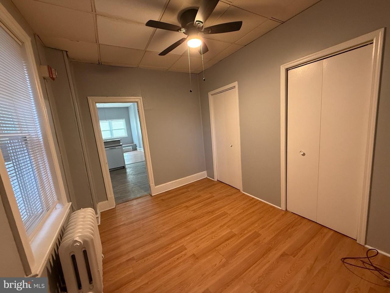 2423 E Allegheny Ave Fl 1 - Photo 5 of 9