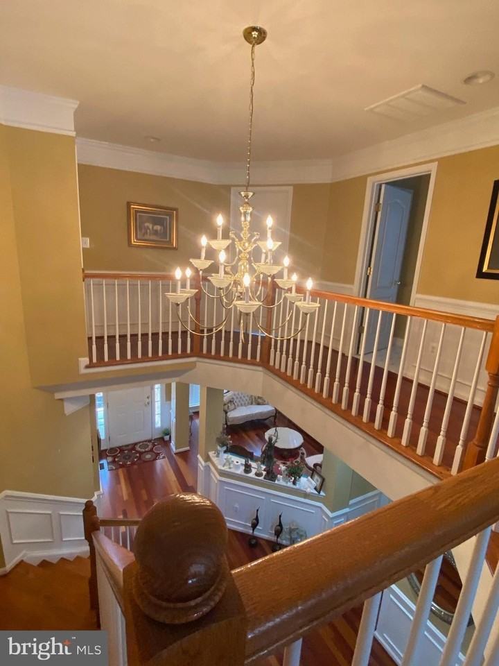 42084 Bear Tooth Dr - Photo 4 of 26