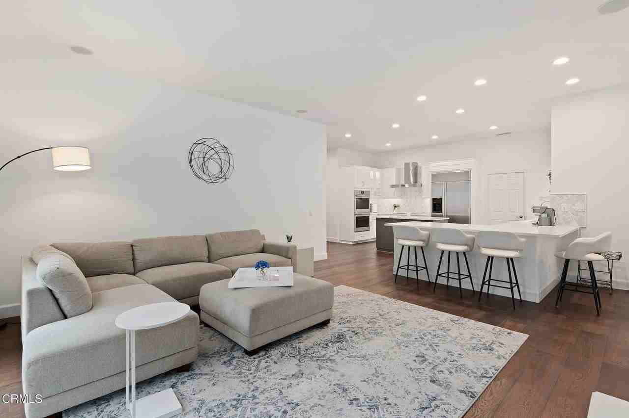 1707 Corte Jubilo - Photo 4 of 33