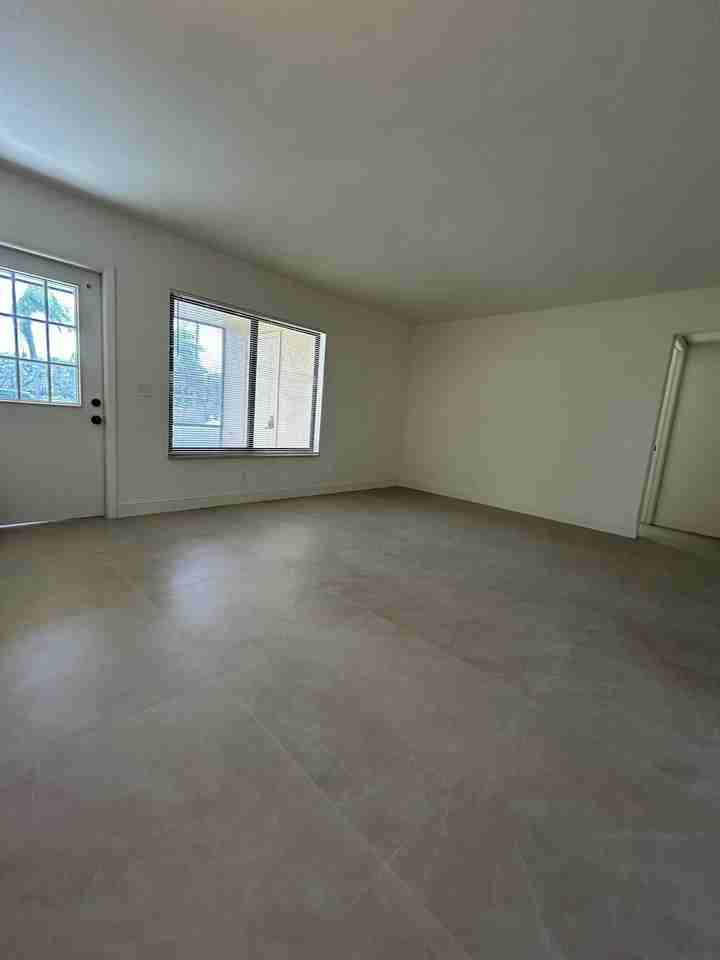 205 Pine Hov Cir Apt A-1 - Photo 4 of 13