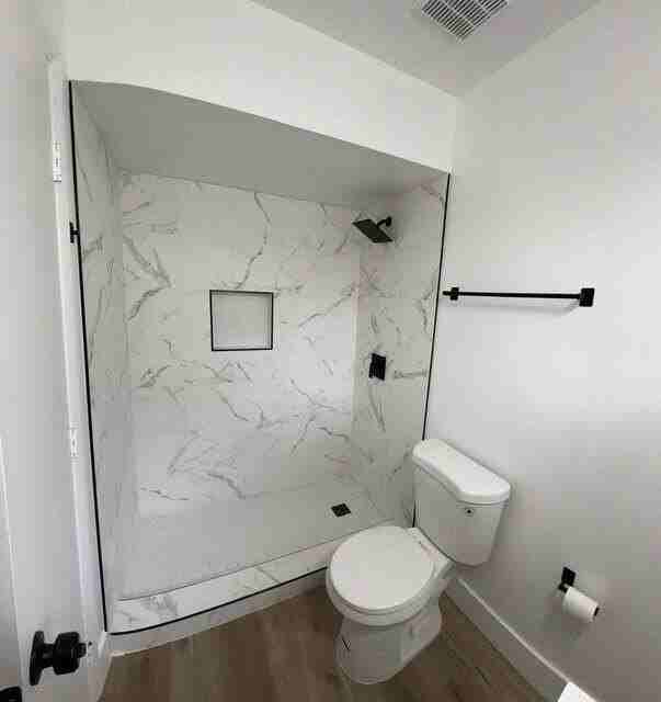 402 Ne Armory Cir - Photo 7 of 10