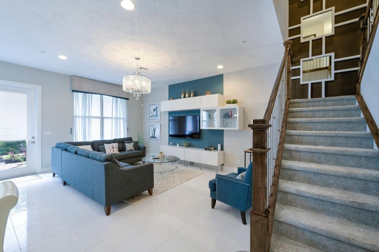 1932 Juno Landing Ln - Photo 5 of 30