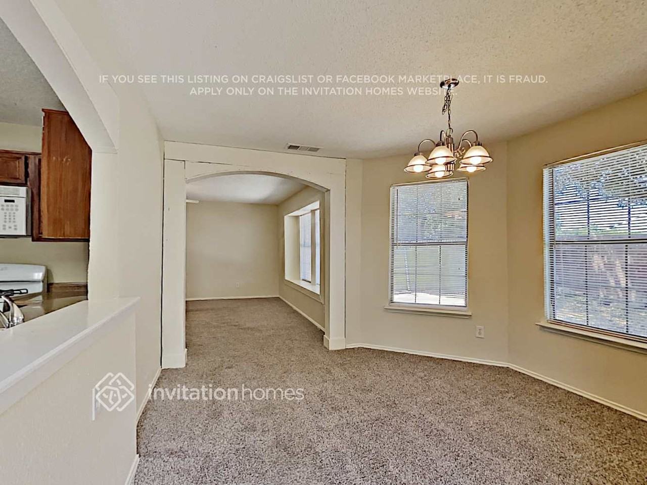 5201 Waltham Ct - Photo 6 of 16