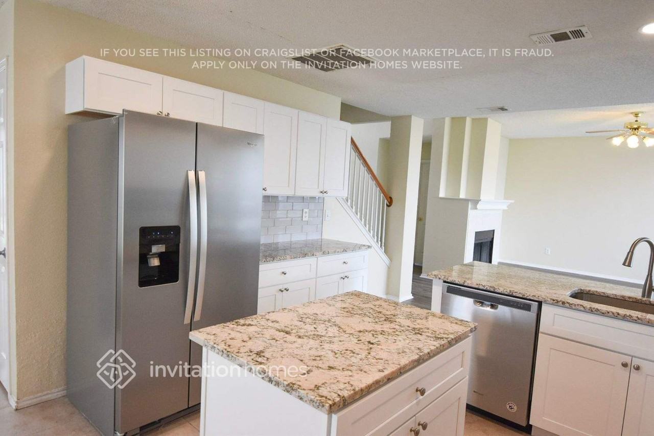 7518 Armstrong Ln - Photo 5 of 18