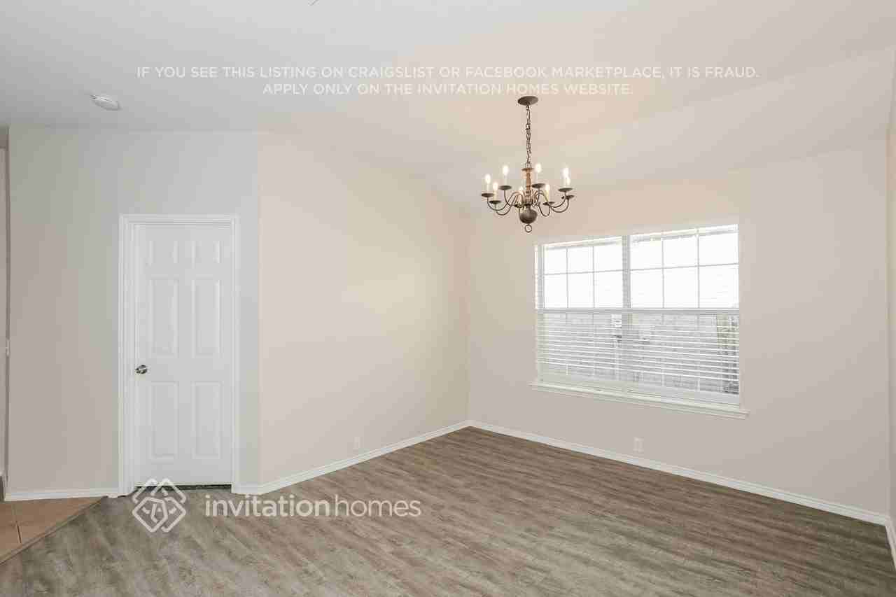2513 Tar Heel Dr - Photo 6 of 11
