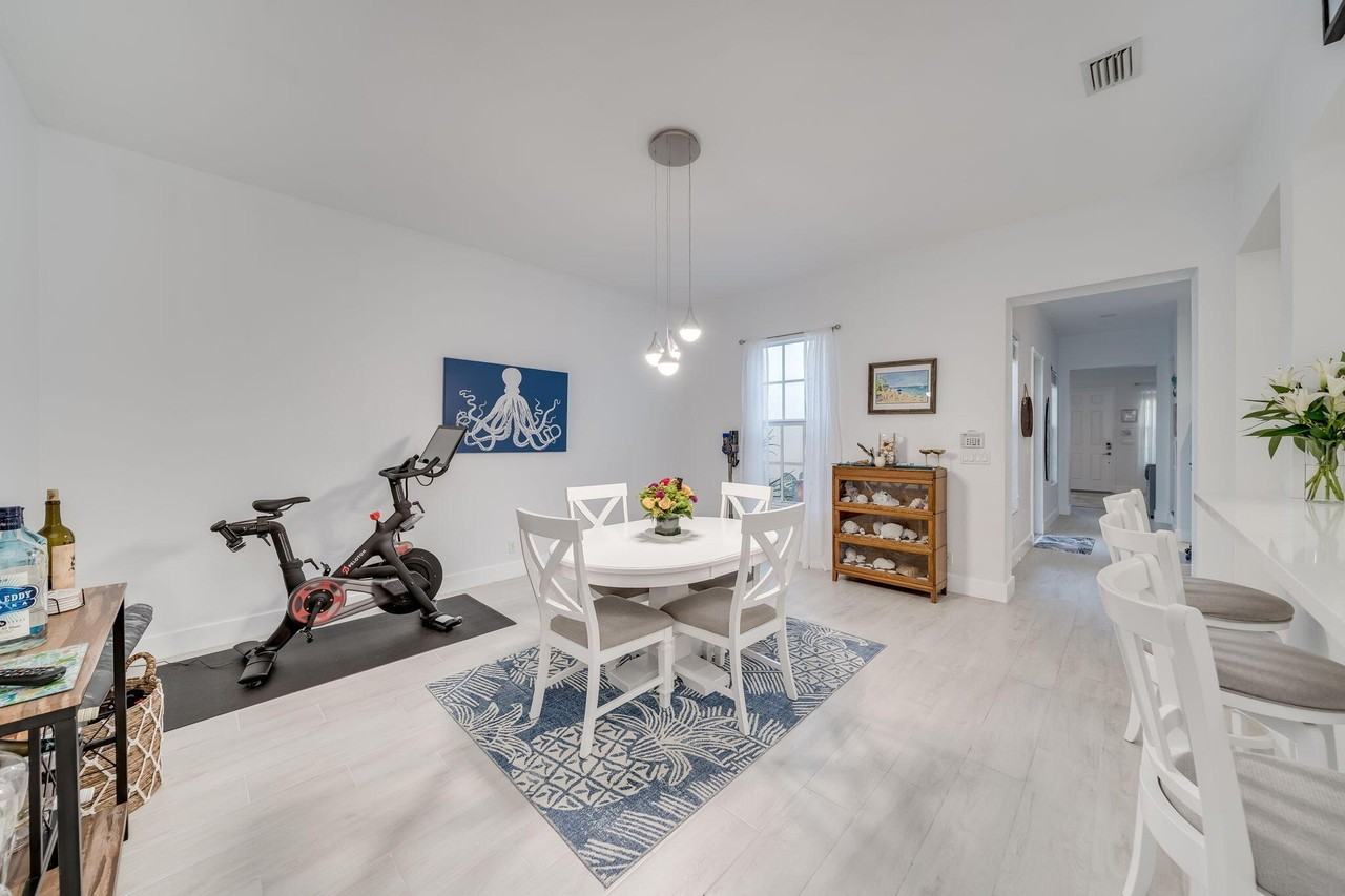 8335 Nw 7th Ter - Photo 6 of 50