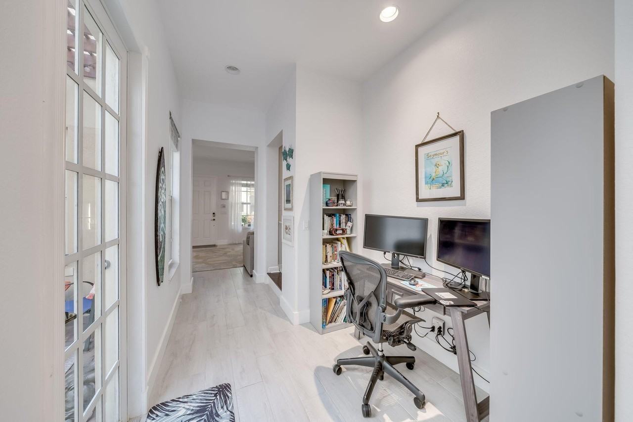 8335 Nw 7th Ter - Photo 7 of 50