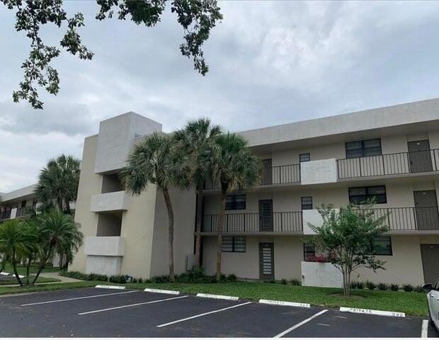 2420 Deer Creek Country Club Blvd #305D - Photo 2 of 12