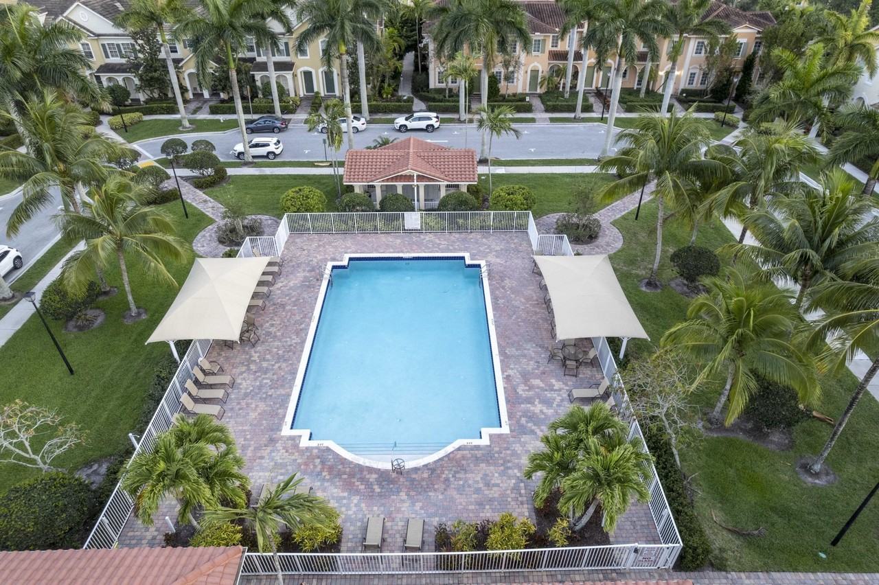 107 Mulligan Pl - Photo 5 of 43