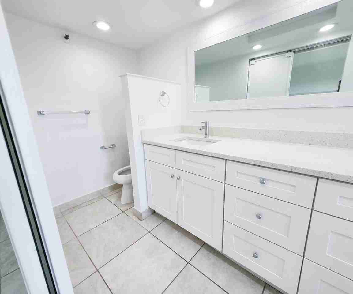 9235 SW 8th 402 Street - Photo 6 of 37