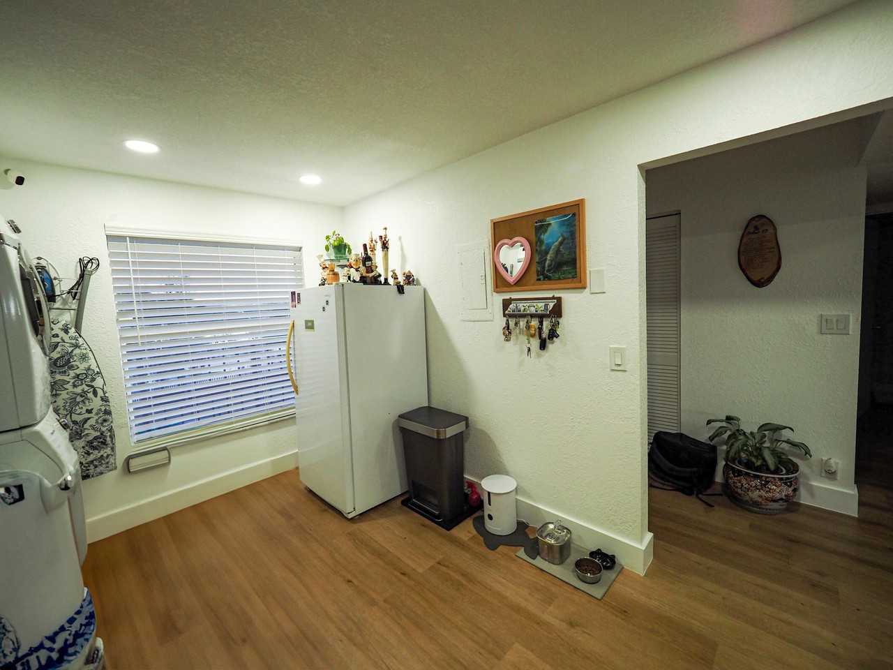 4550 Nw 18th Ave #405 - Photo 2 of 8