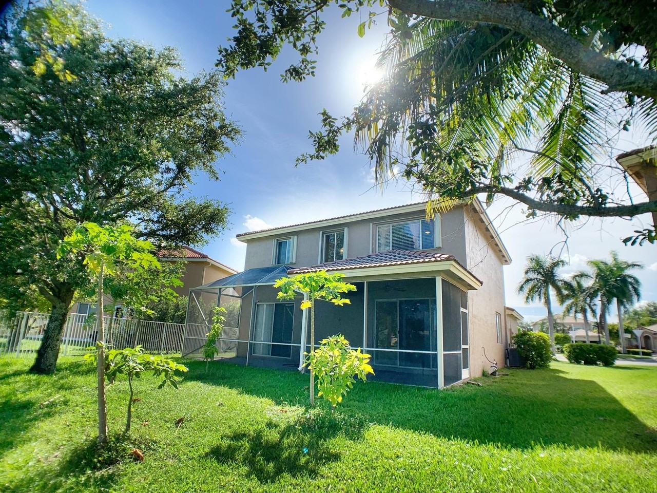 5152 Woodfield Way - Photo 3 of 42