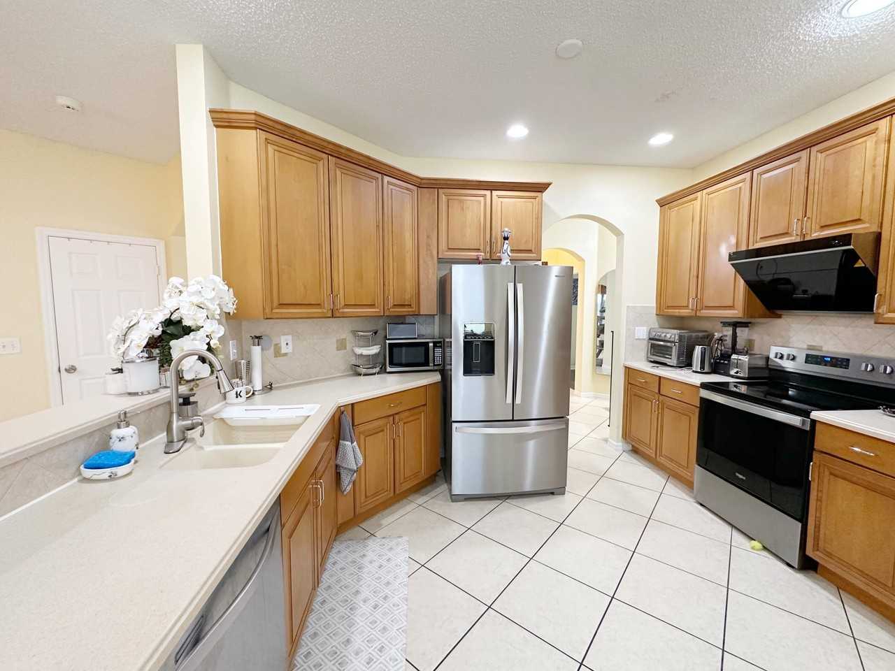 5152 Woodfield Way - Photo 6 of 42