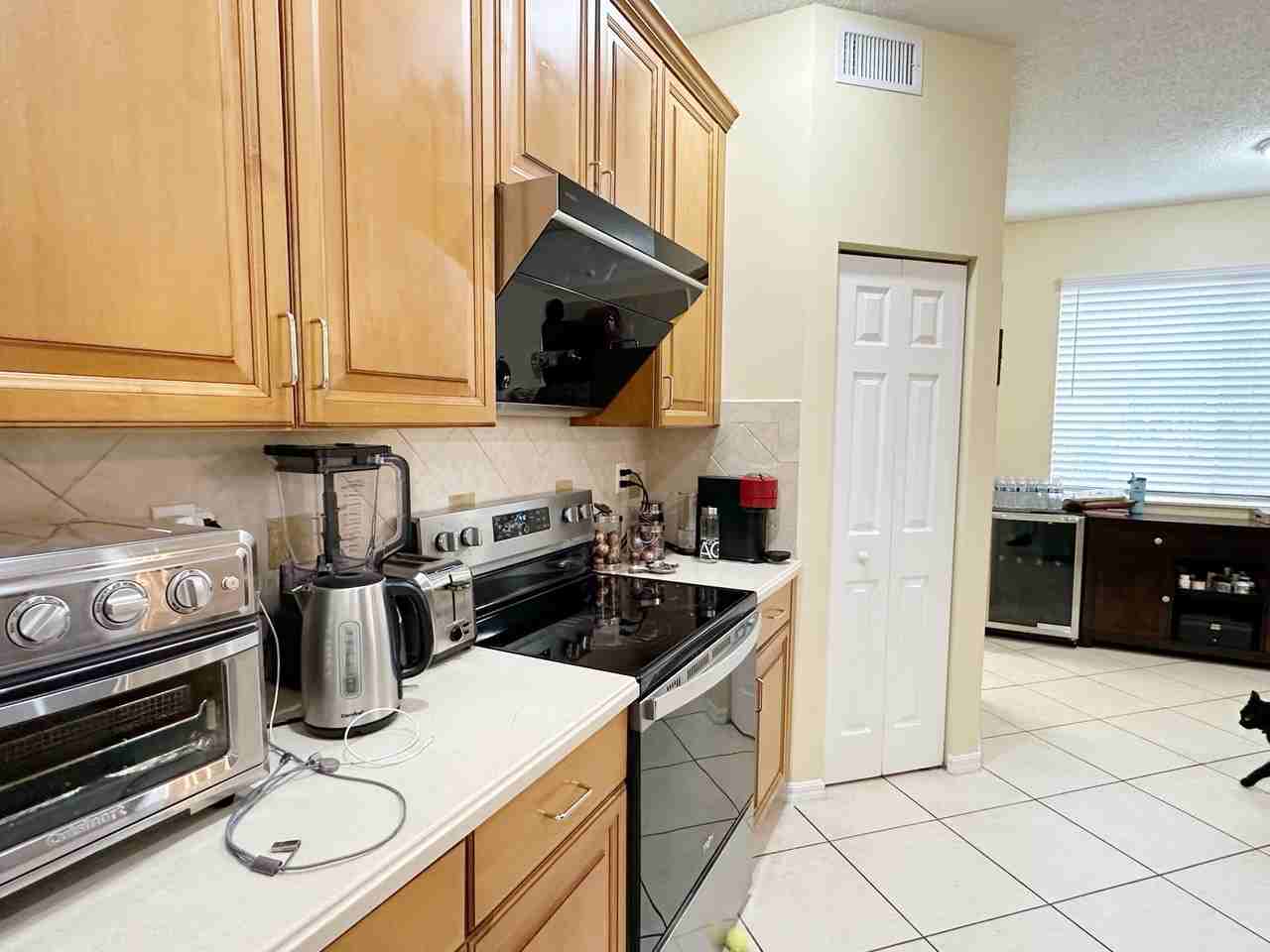 5152 Woodfield Way - Photo 7 of 42